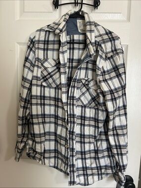 American Eagle Outfitters White and Blue Plaid Flannel Shirt